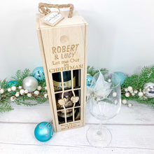 Load image into Gallery viewer, Personalised "Let Me Out It's Christmas" Wine Gift Box