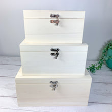 Load image into Gallery viewer, Personalised Engagement Keepsake Box
